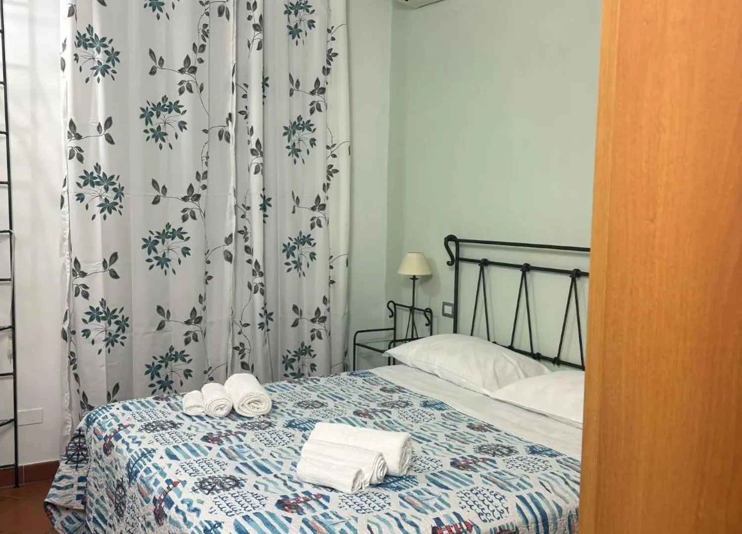 Apartment S&M Guest Home - San Giovanni Rome